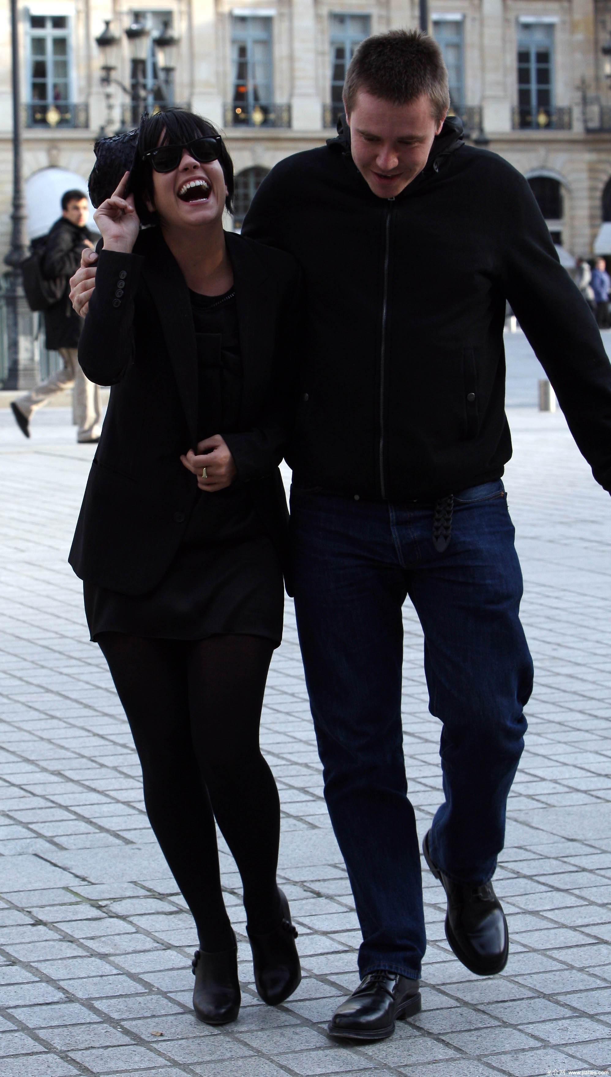 [CELEBRITY PANTYHOSE]Lily Allen in nylon stockings,pantyhose,tights 6[6]