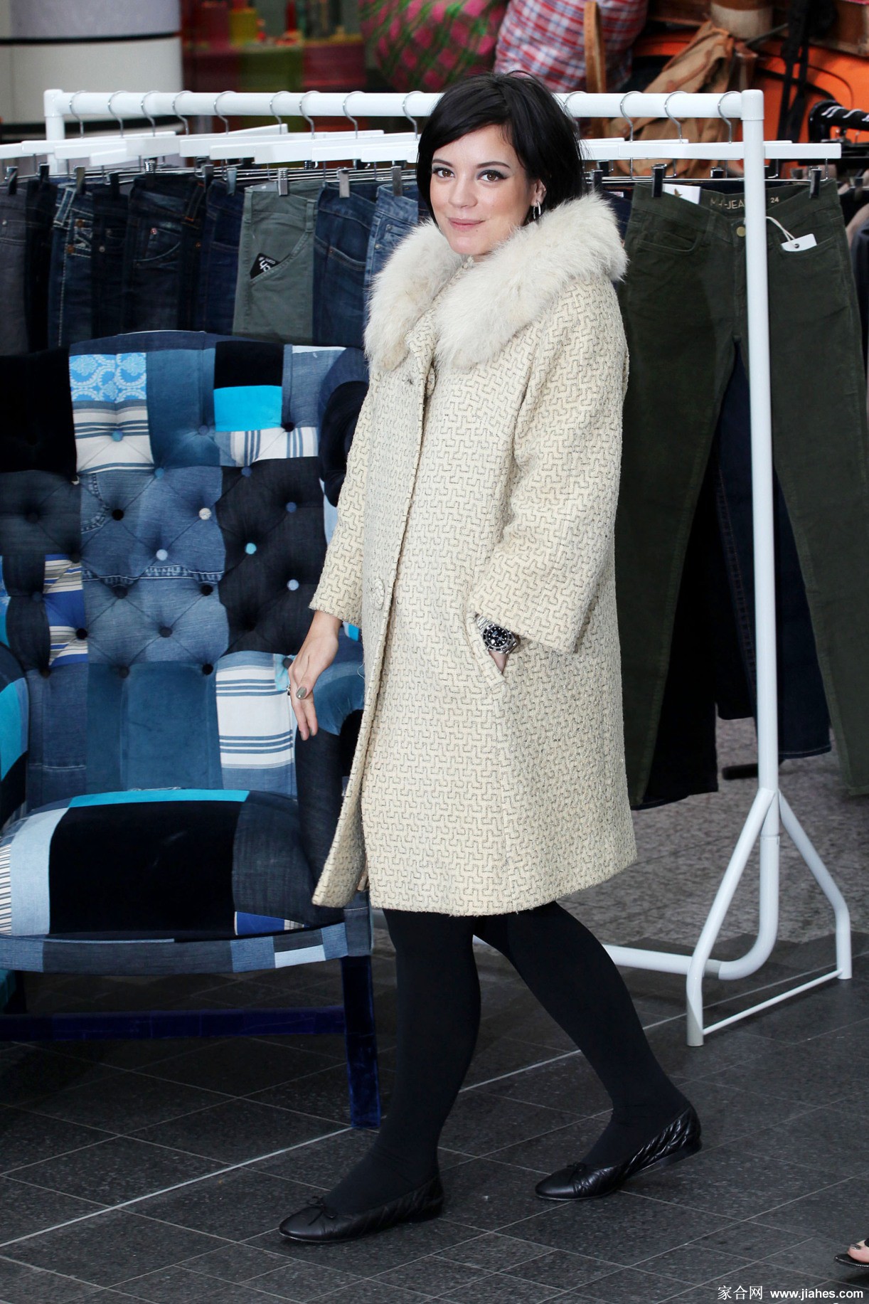 [CELEBRITY HOSIERY]Lily Allen in nylon stockings,pantyhose,tights 12[10]