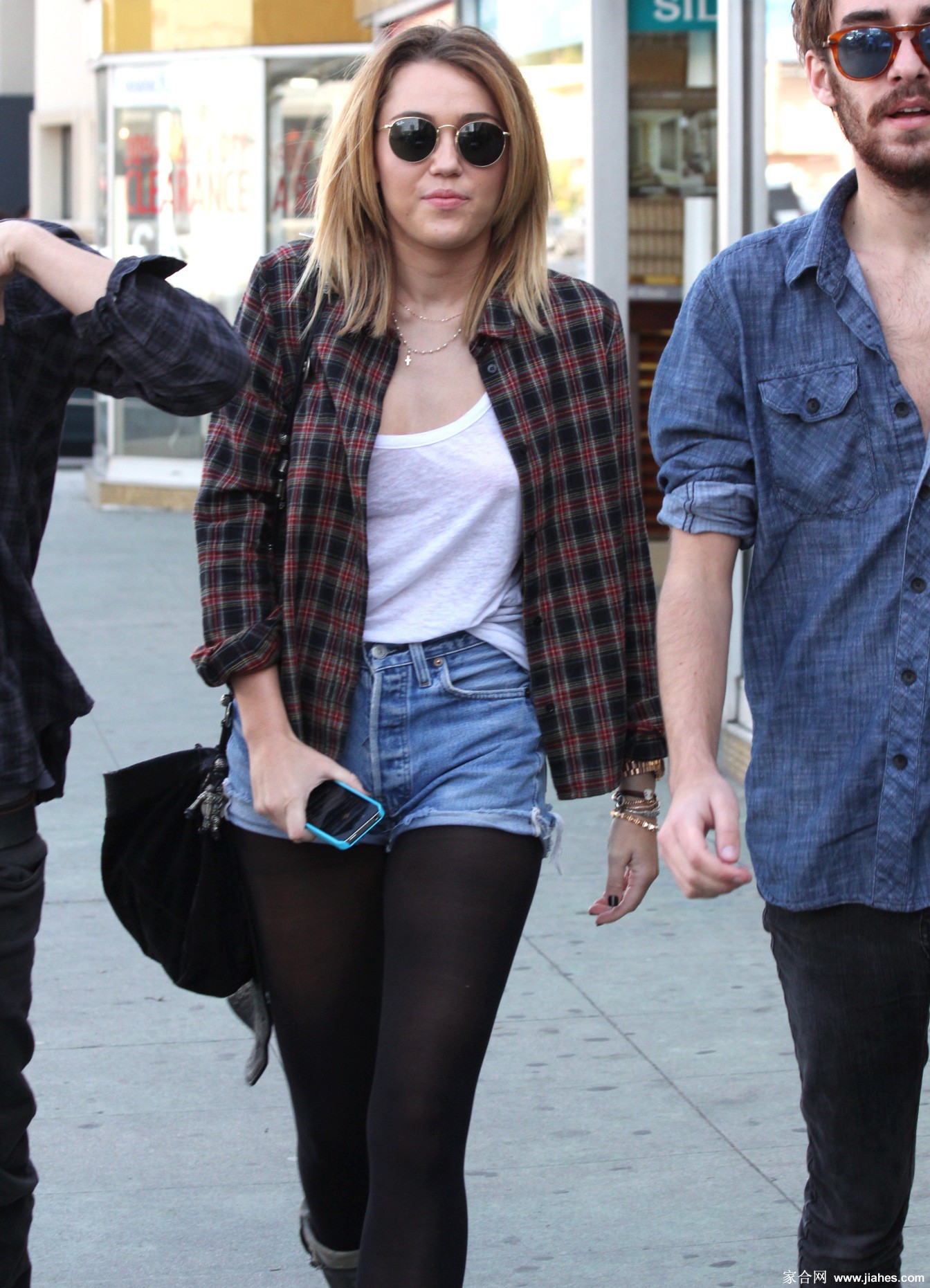 [CELEBRITY NYLON]Miley Cyrus in nylon stockings,pantyhose,tights 14[7]