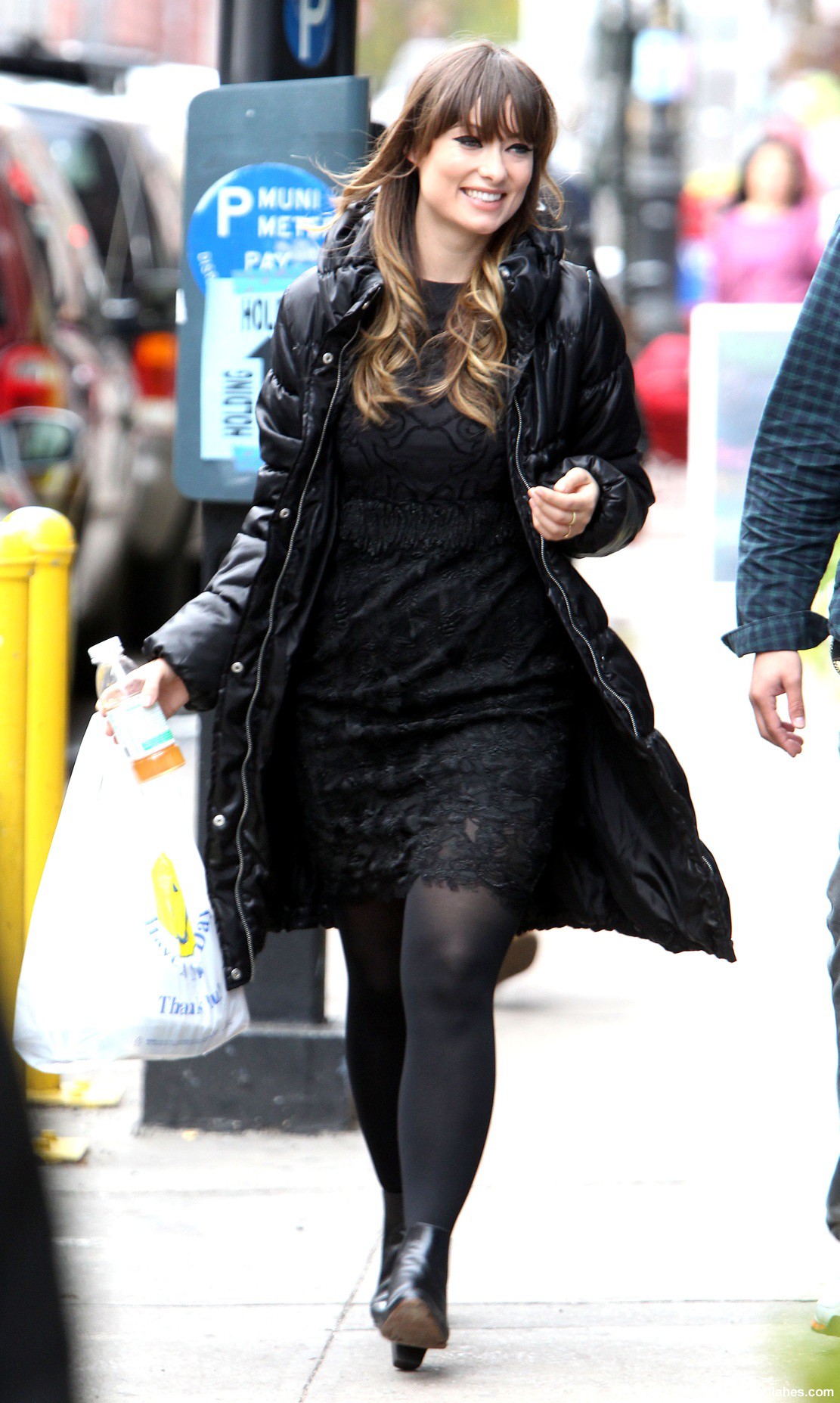 [CELEBRITY NYLON]Olivia Wilde in nylon stockings,pantyhose,tights 11[10]