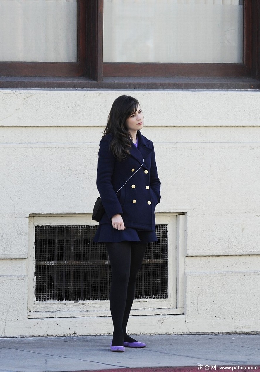 [CELEBRITY PANTYHOSE]Zooey Deschanel in nylon stockings,pantyhose,tights 6[7]