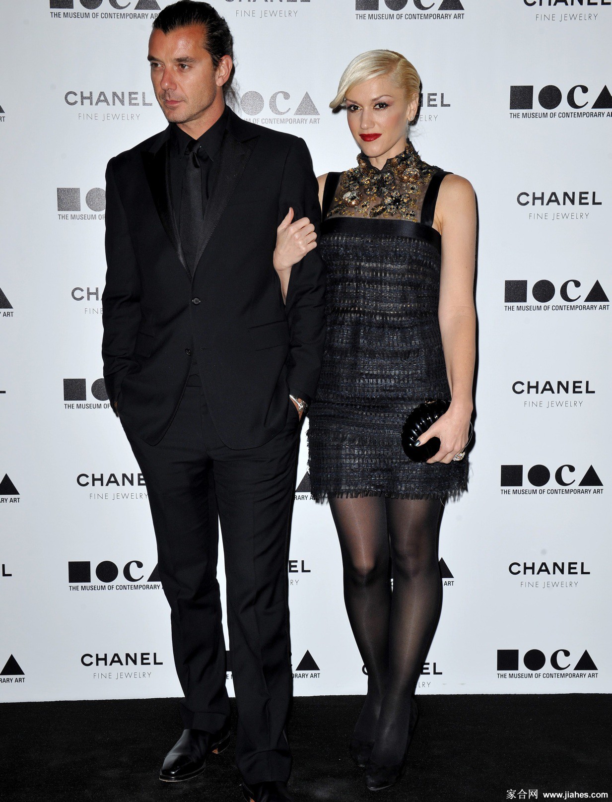 [CELEBRITY PANTYHOSE]Gwen Stefani in nylon stockings,pantyhose,tights 3[3]