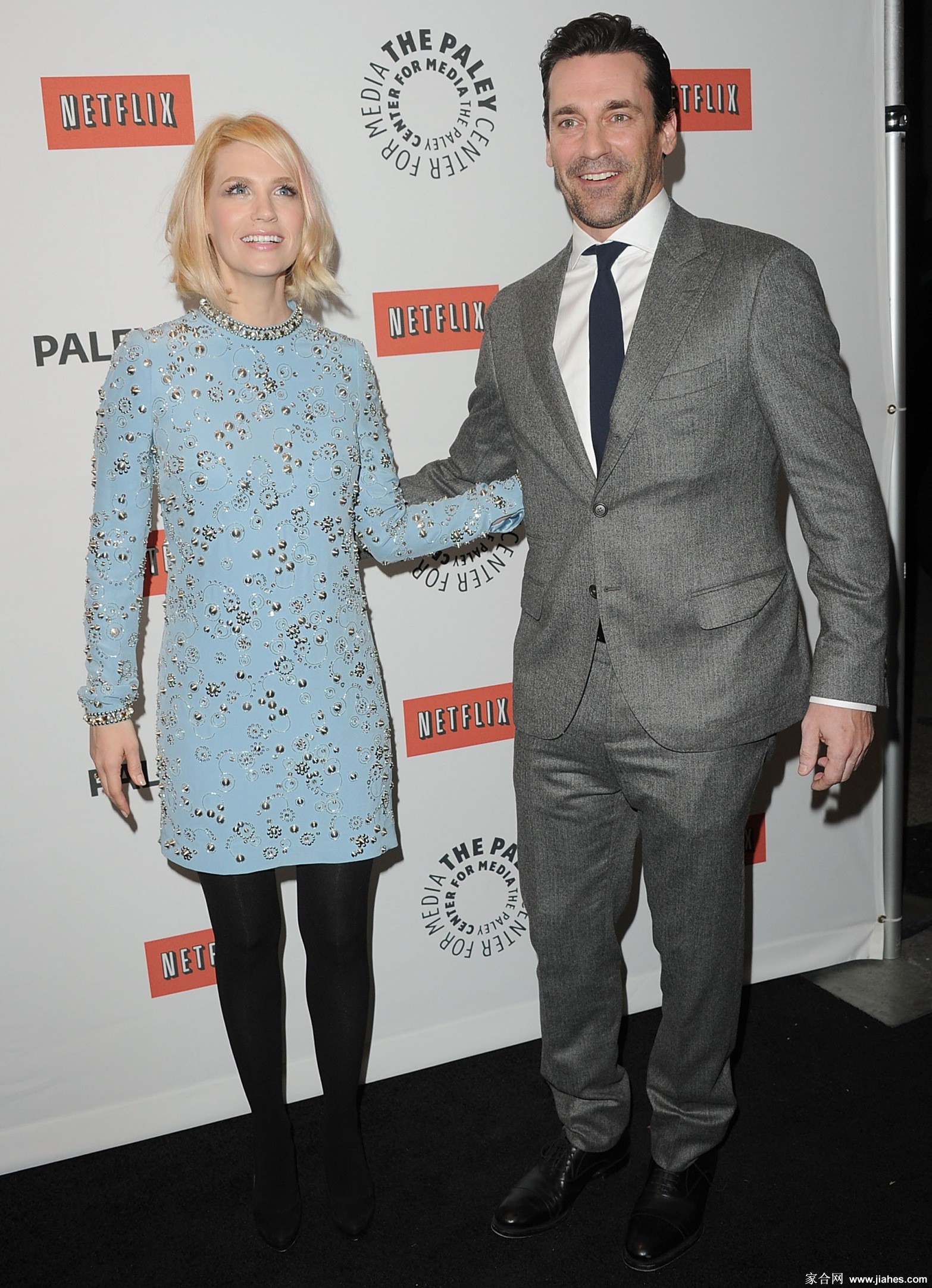 [CELEBRITY PANTYHOSE]January Jones in nylon stockings,pantyhose,tights 2[3]