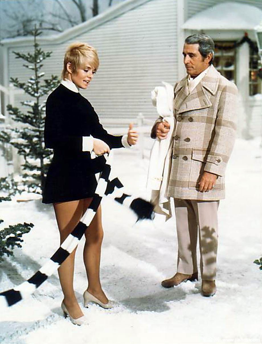 [CELEBRITY PANTYHOSE]Joey Heatherton in nylon stockings,pantyhose,tights 3[5]