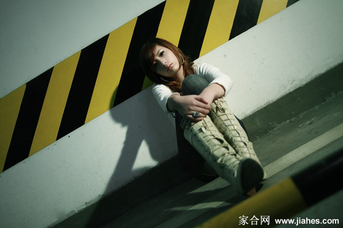 宁静而安详李斯丹妮写真
