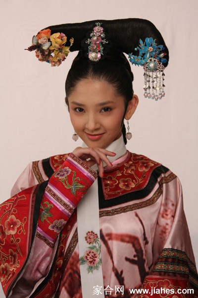 《后宫甄执》唐艺昕饰祺贵人唯美剧照[6]