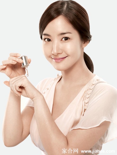 朴敏英代言TheFaceShop化妆品 尽显妩媚女人味[10]