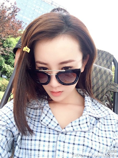 气质女神张檬微博晒自拍[5]