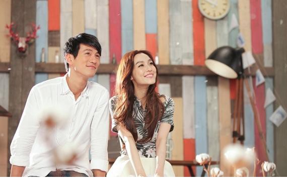 范玮琪好听的歌 新专辑《爱在一起》清新甜美封面图片[9]