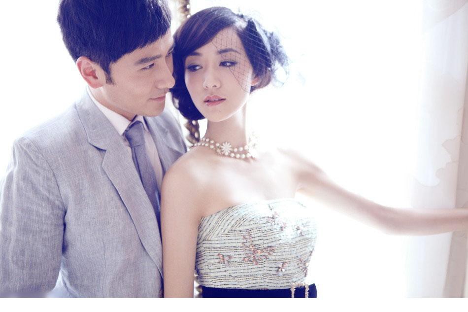 韩雪复古红唇写真 清纯尽显妩媚魅力[2]
