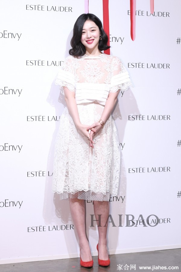 F(x)崔雪莉(Sulli)素颜照,黑丝袜,恨天高,超短裙,脚丫,大白腿,pantyhose,stocking,leg[6]