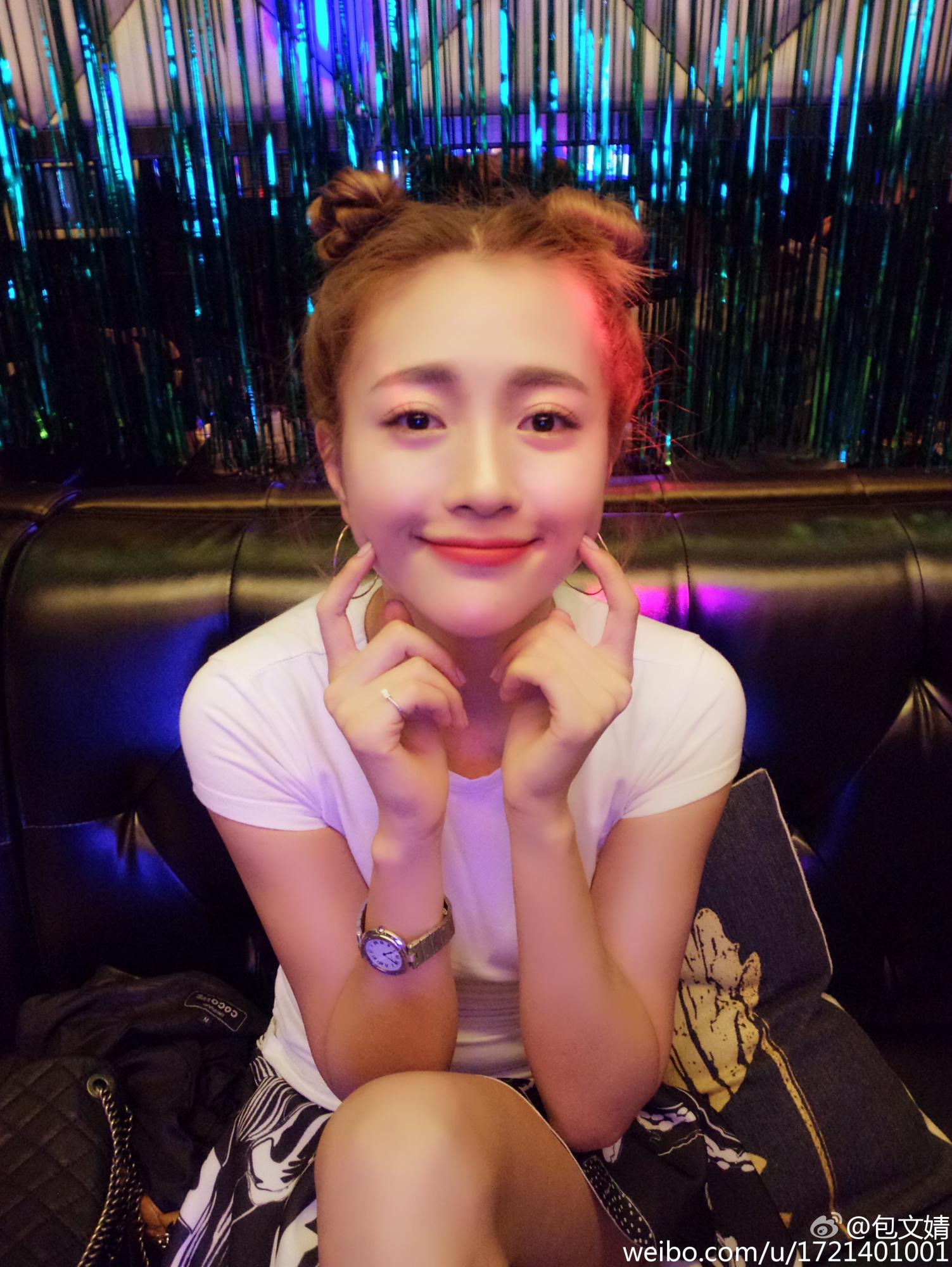 包文婧超短裙美腿可爱美丽写真[5]