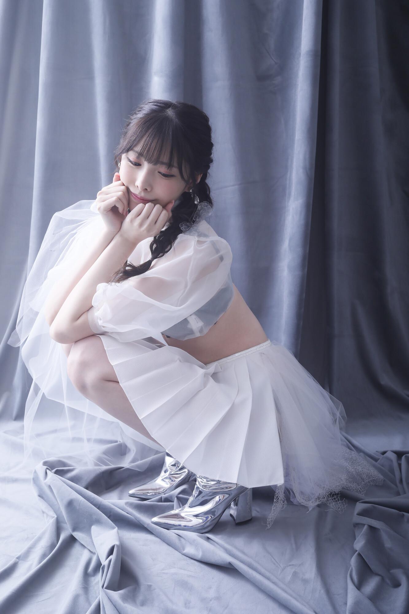 新有菜长腿可爱自拍[9]