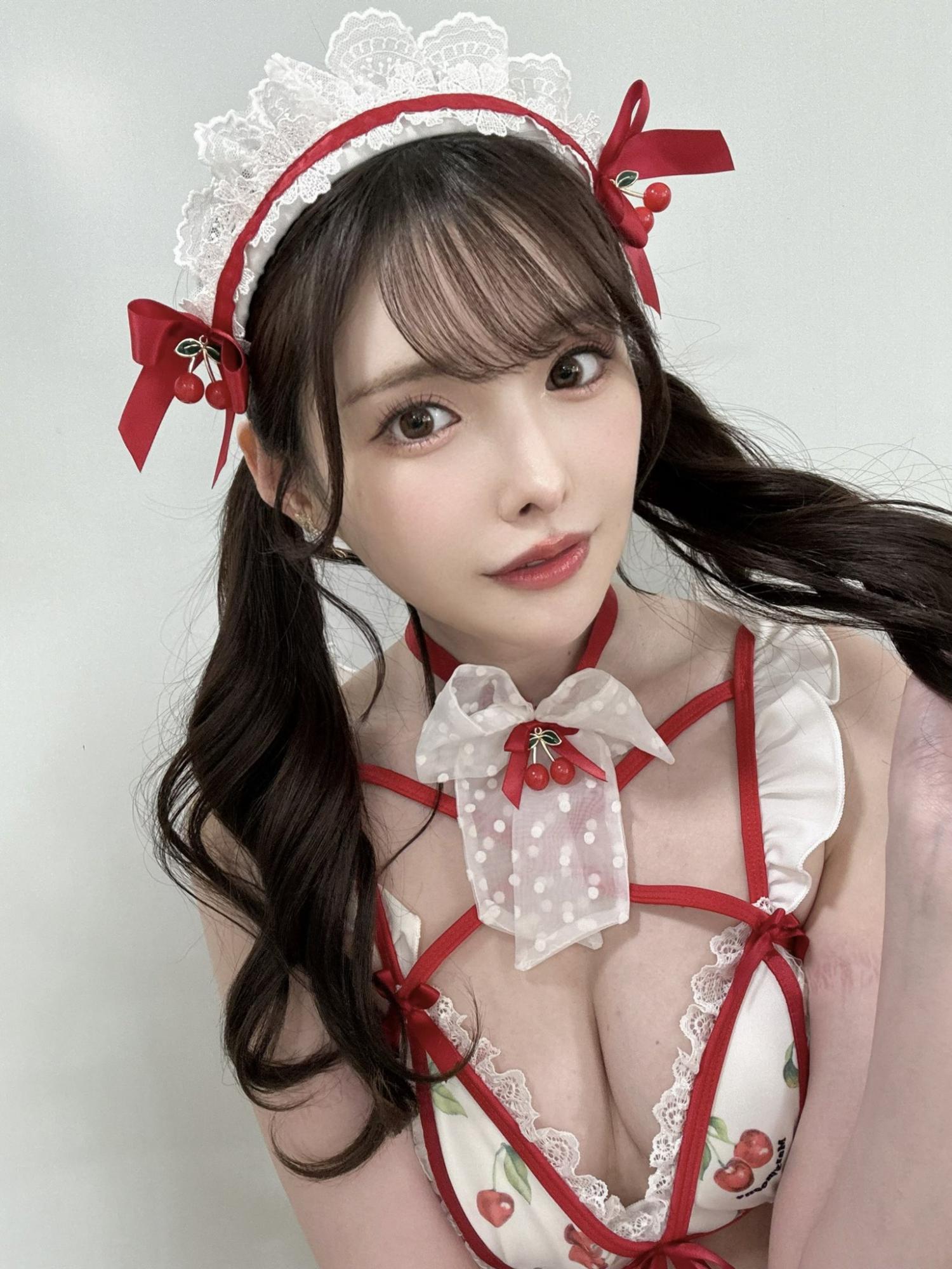 新有菜cosplay可爱红色女仆装[2]