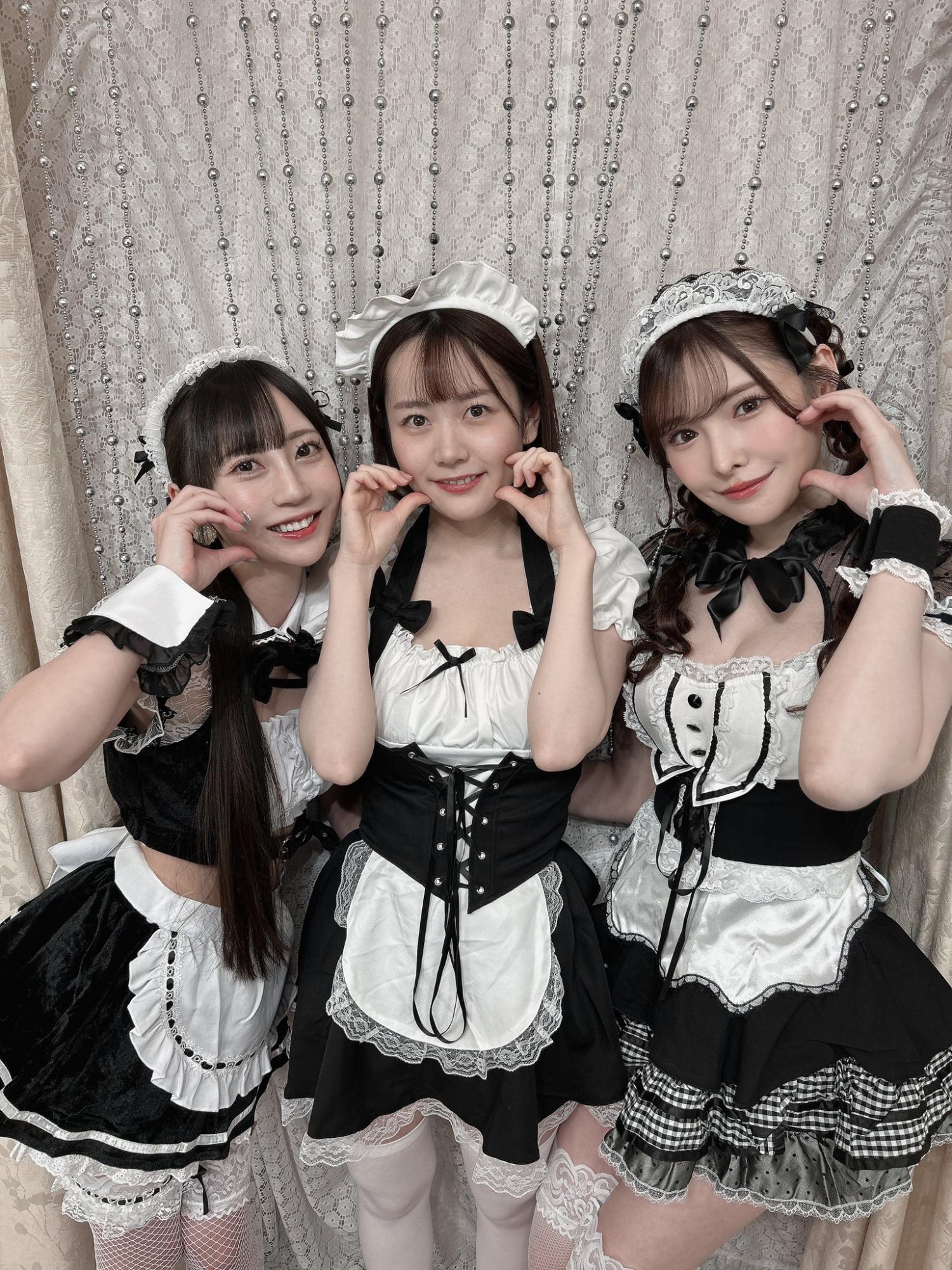 新有菜cosplay可爱黑色女仆装[9]