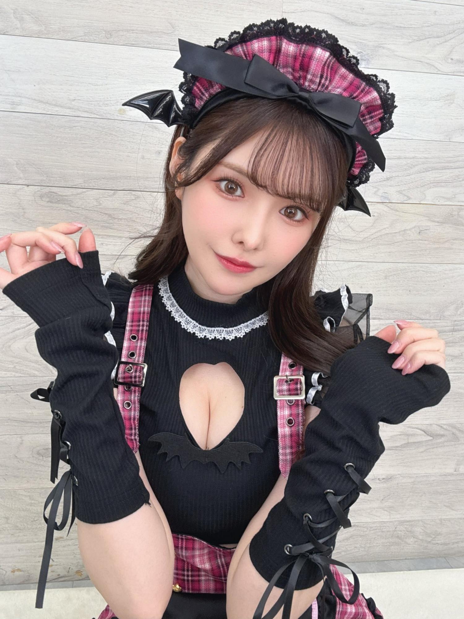 新有菜可爱黑丝美腿诱人[3]