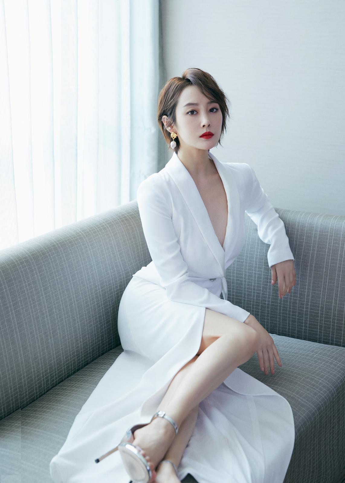 李纯抹胸性感写真大片[10]