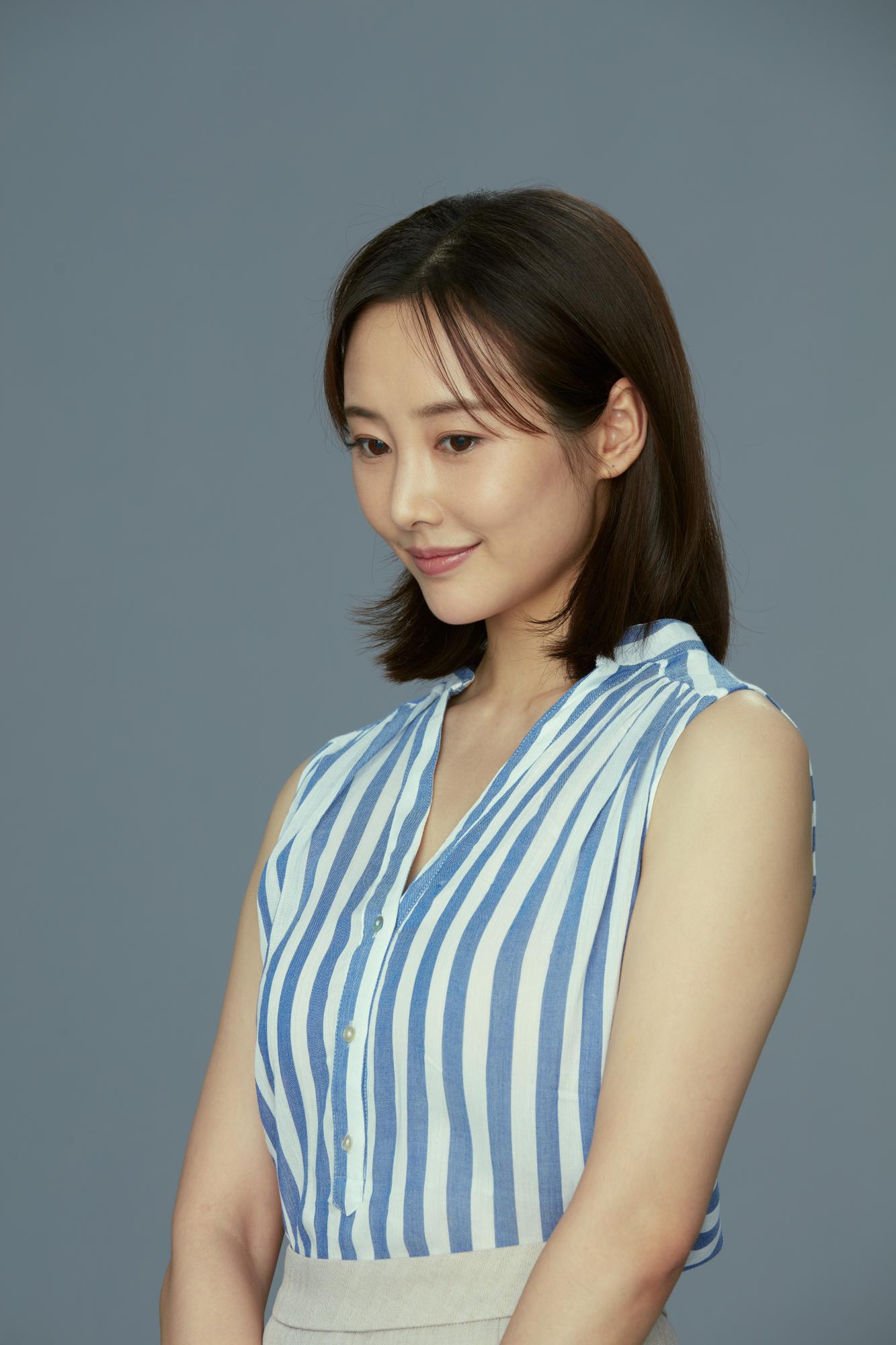 李纯棚拍生图-OL职业美腿高跟[8]