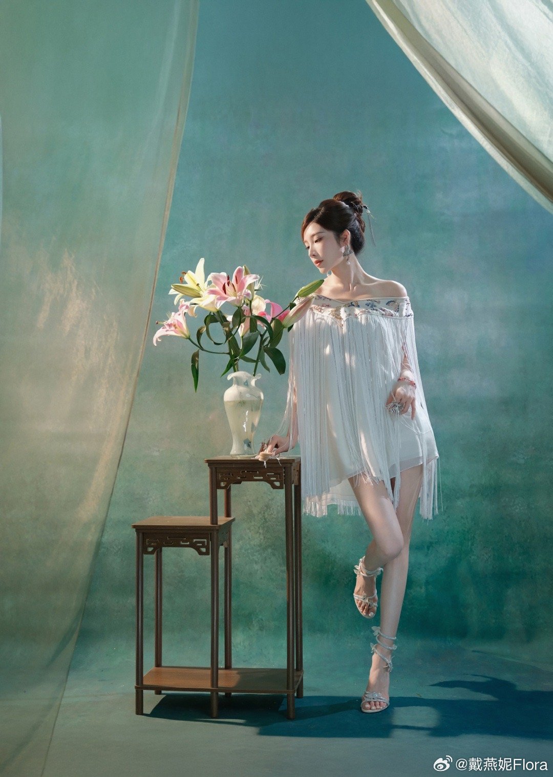 戴燕妮清纯古典味写真[8]