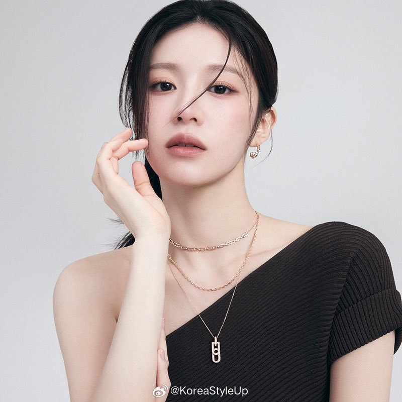 高允真x DIDIER DUBOT性感写真[3]