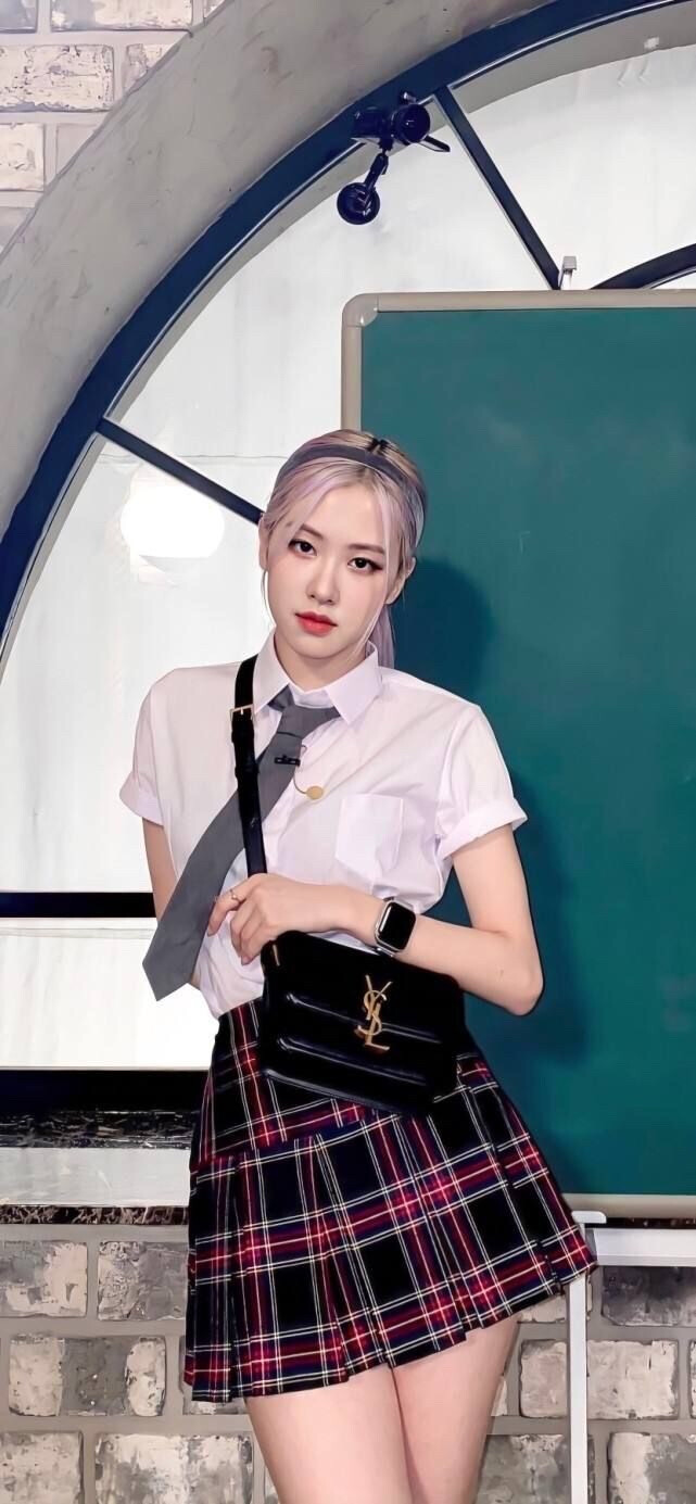 朴彩英身姿曼妙各色美腿写真[9]