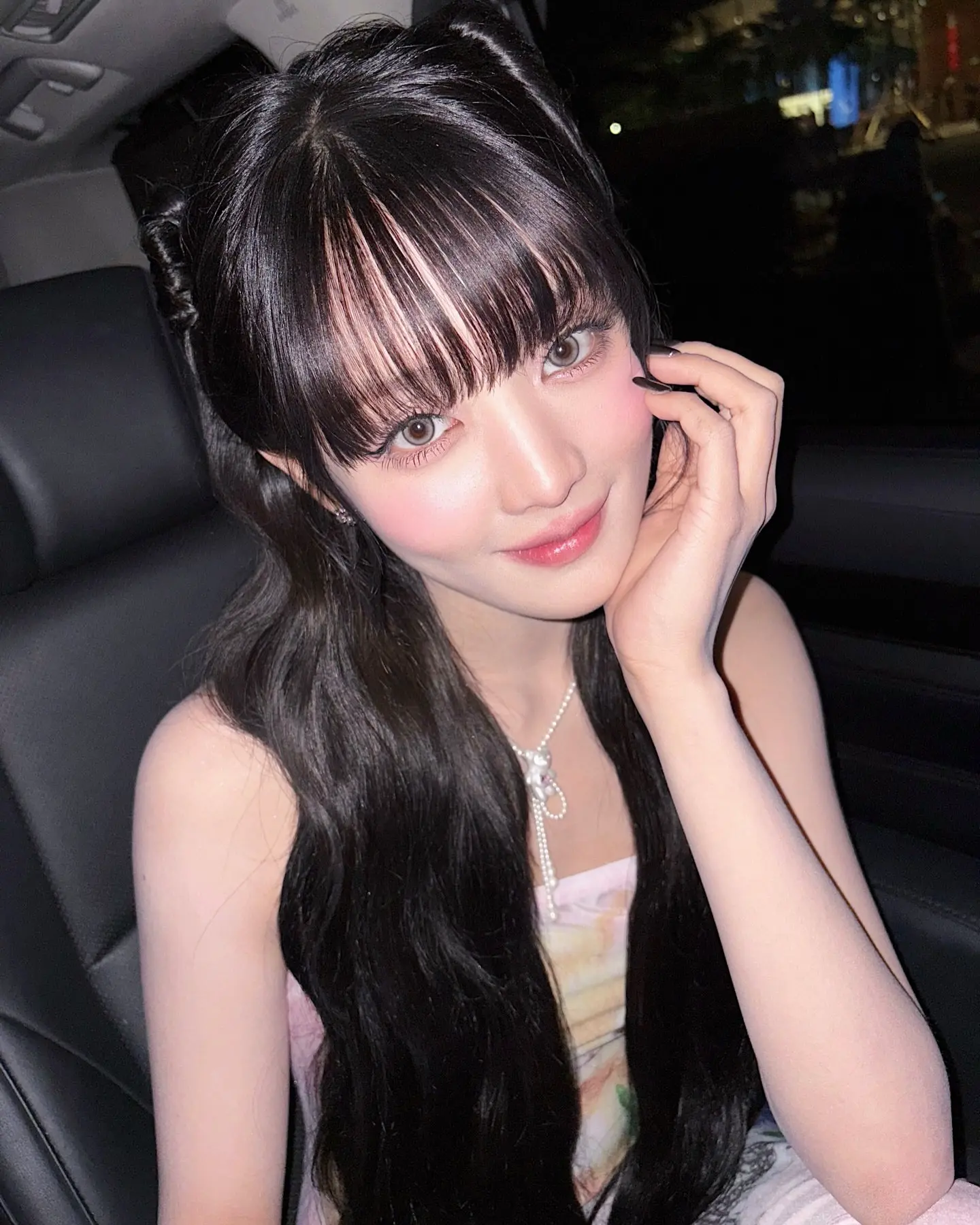 Minnie金米妮个人IG紧身连衣长裙身材真好