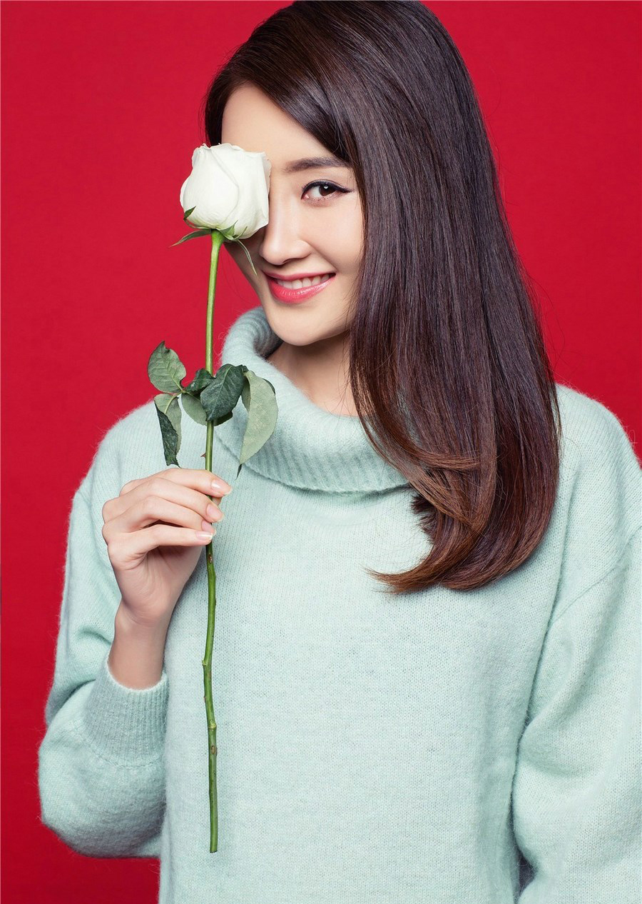龙女郎林鹏早春大片最新写真