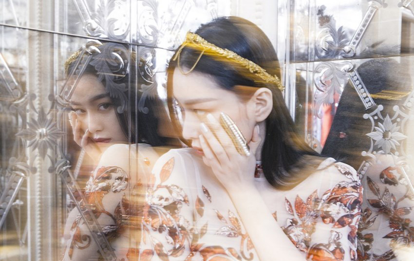 张馨予巴黎写真[4]