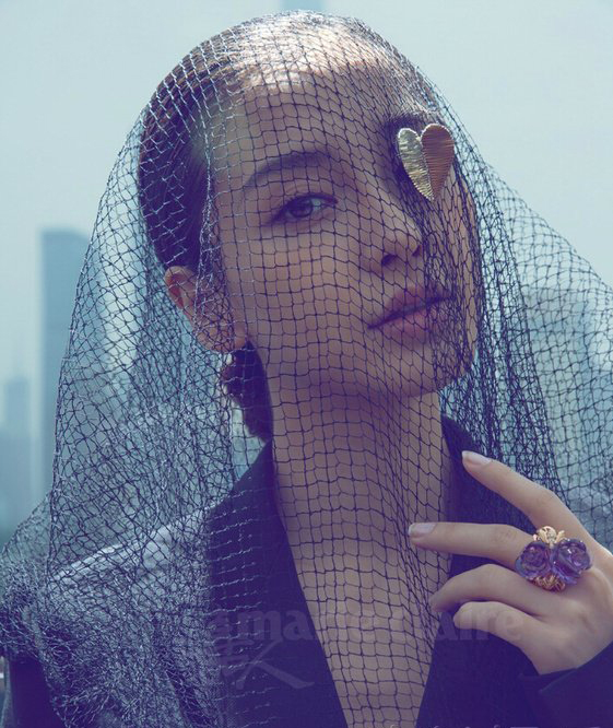杨颖美丽动人时尚大片写真[5]