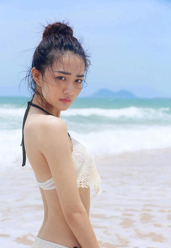 徐璐曝海边比基尼写真[5]