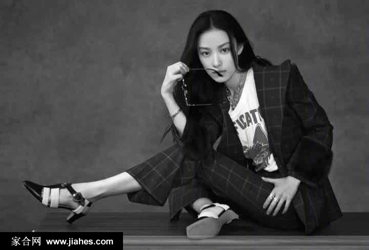 倪妮十二月《MadameFigaro》封面写真黑白素雅十足高级感[9]
