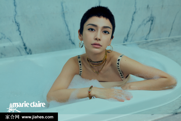 杨颖angelababy挑战圆寸头短发造型时尚摩登女郎范写真[3]