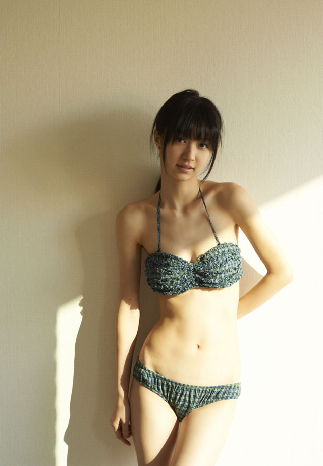 大眼萌妹逢泽莉娜俘虏你的心[11]