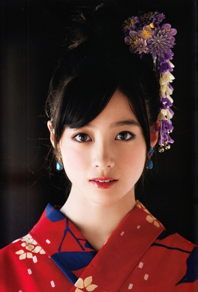 日本美女桥本环奈和服写真清纯唯美[2]
