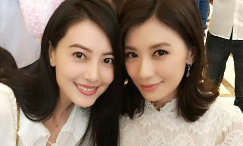 贾静雯小女儿眼大出奇完胜大眼美女明星[3]