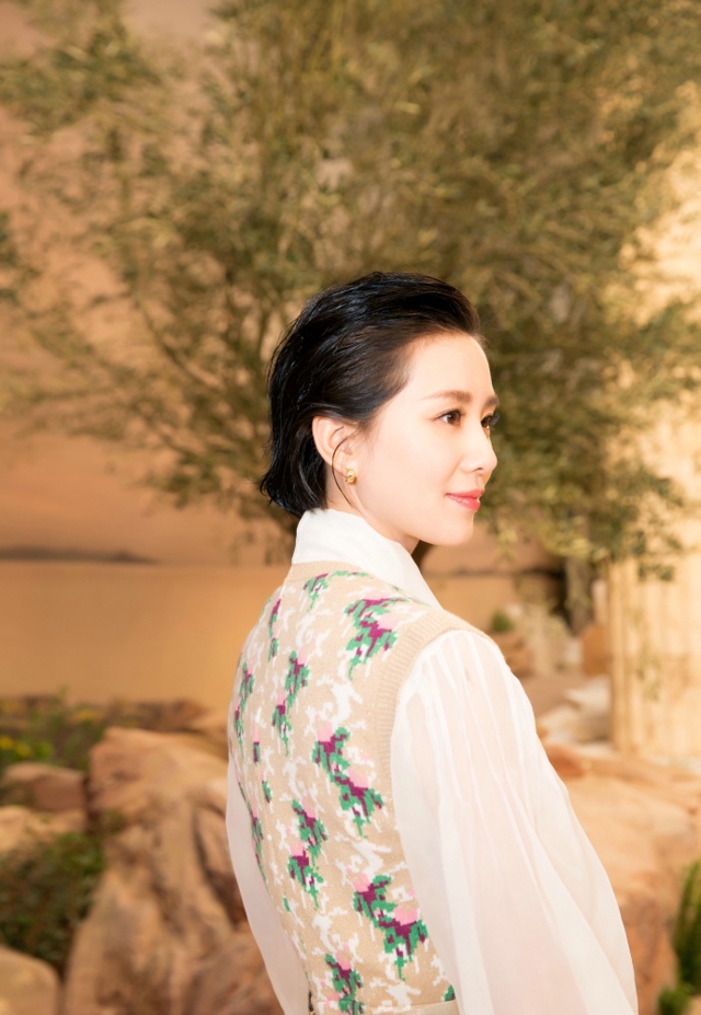 刘诗诗巴黎高清无水印美图[3]
