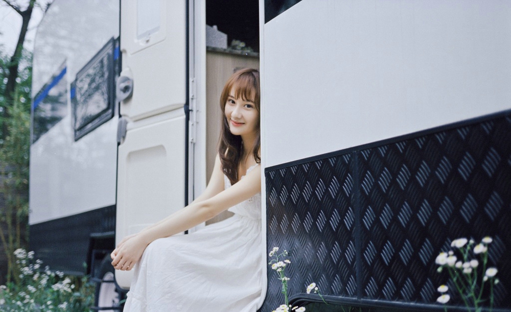 曹曦月唯美小清新户外写真[7]