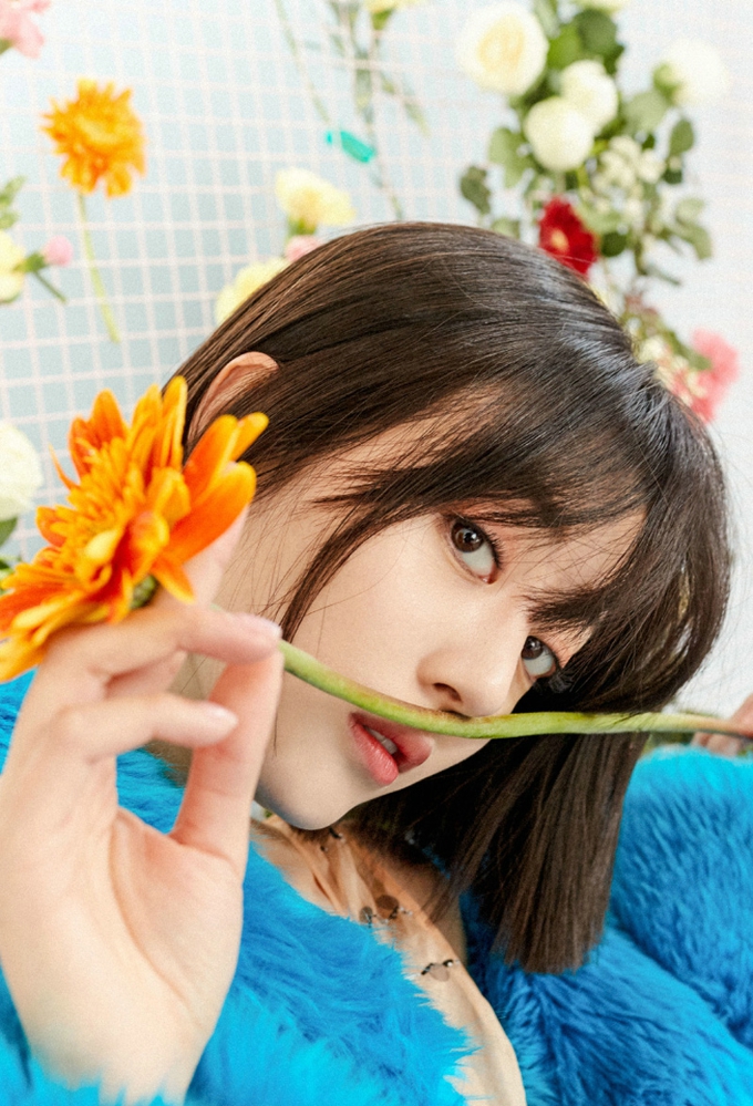 李溪芮冷艳性感时尚大片[7]