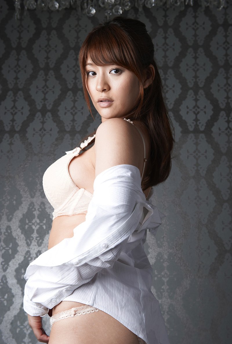 日系性感女优藤浦惠风情万种内衣诱惑写真[7]